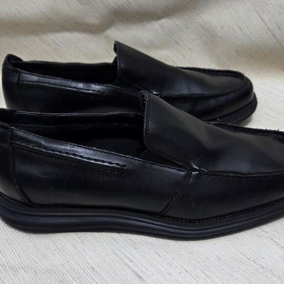 DEER Stag mens black leather slide on dress shoes/loafers size 8.5W  worn once - Picture 4 of 8